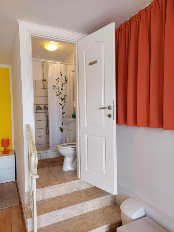 Soba Gracijela Hotell Motovun Exteriör bild